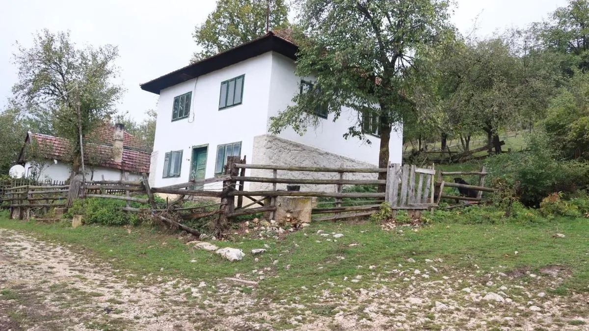 Manje poznata priča o Halidu Bešliću koja otkriva koliki je čovjek bio - featured image
