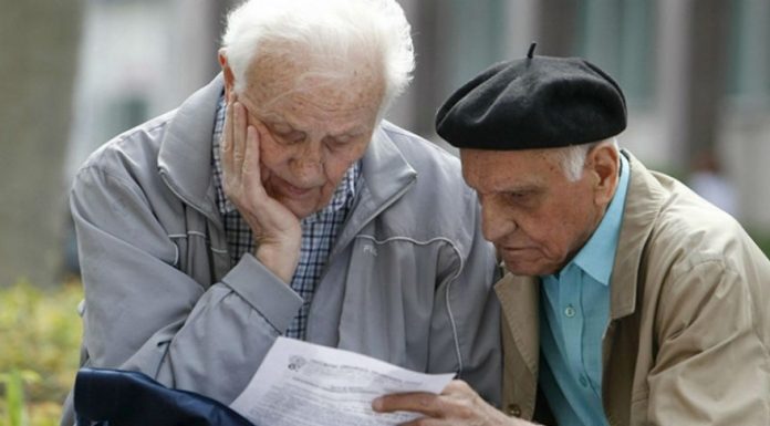 Za koga će minimalna penzija u FBiH biti 700 KM? Predstavnici penzionera otkrili detalje dogovorenih izmjena Za koga će minimalna penzija u FBiH biti 700 KM? Predstavnici penzionera otkrili detalje dogovorenih izmjena - featured image