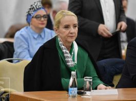 Sebija Izetbegović o prodaji blindiranog automobila: 'Alija nije volio BMW, više je volio Golfa' - featured image