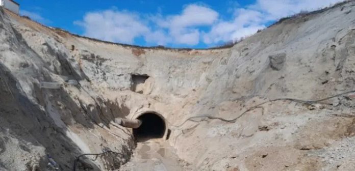 Pogledajte vožnju najdužim tunelom u BiH dugim 12 kilometara Pogledajte vožnju najdužim tunelom u BiH dugim 12 kilometara - featured image