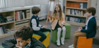 Nova humanitarna akcija udruženja Pomozi.ba: Donirajte dvije KM za užinu djeci koja su ugrožena - featured image