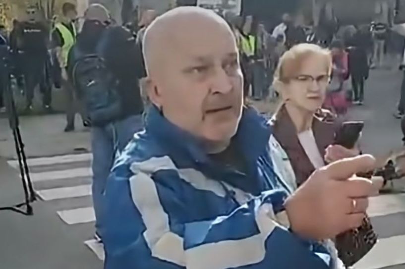 Emotivno izlaganje borca Armije BiH: 