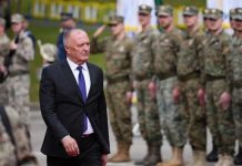 Helez poziva Schmidta da interveniše zbog blokade u Domu naroda PSBiH - featured image