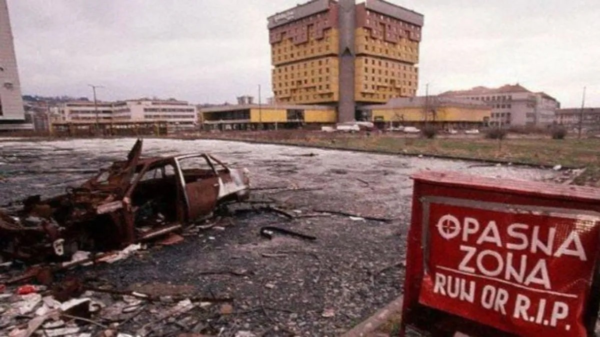 Kako su Italijani pisali o slučaju 'Sarajevo safari': Odmor u Bosni, ubijanje uključeno - featured image Kako su Italijani pisali o slučaju 'Sarajevo safari': Odmor u Bosni, ubijanje uključeno - featured image
