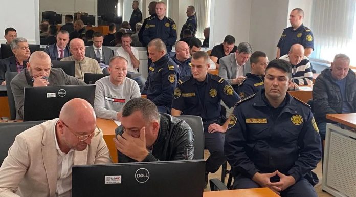 Novi detalji užasa u Tuzli: Djevojčice predstavljali kao konobarice zbog prostitucije - featured image