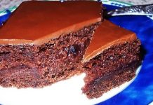 Slastica koja će vas vratiti u djetinjstvo: Napravite kolač 'medeno srce' s pekmezom - featured image