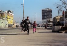 Kako su Italijani pisali o slučaju “Sarajevo safari”: “Odmor u Bosni, ubijanje uključeno” Kako su Italijani pisali o slučaju "Sarajevo safari": "Odmor u Bosni, ubijanje uključeno" - featured image