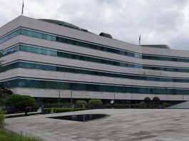 Zaposleni u institucijama će dobiti 1.000 KM: Sindikati odustali od protesta - featured image