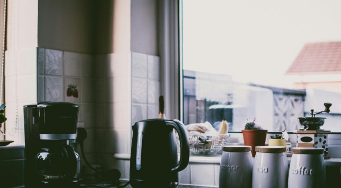 Ušteda energije: Ove uređaje trebate uvijek isključiti prije nego što napustite dom - featured image