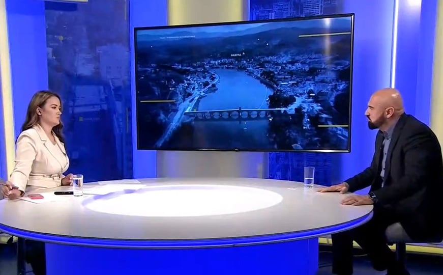 Ramo Isak u studiju BHRT-a na rubu incidenta: 'Zamolit ću vas da me ne prekidate...' - featured image Ramo Isak u studiju BHRT-a na rubu incidenta: 'Zamolit ću vas da me ne prekidate...' - featured image