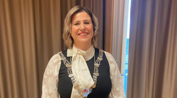 Od izbjeglice do političke funkcije: Bosanka Sadmira Buljubašić postala načelnica norveškog Rørosa - featured image