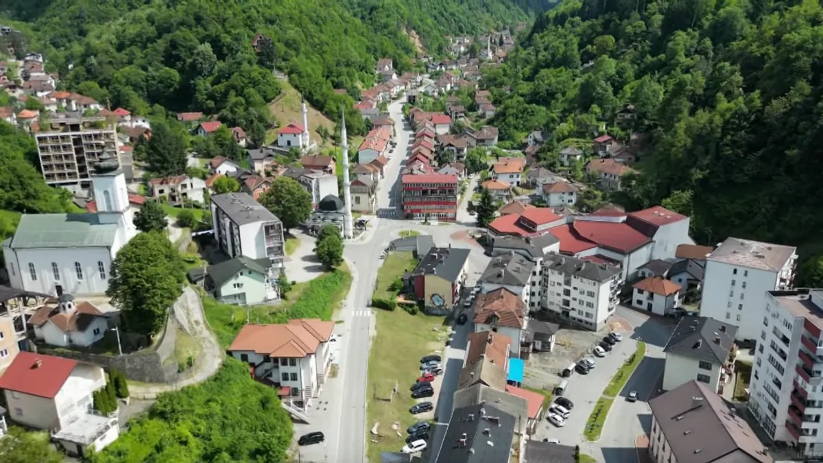 Zbog muzike u Srebrenici 11. jula koja vrijeđa Bošnjake pokrenute predistražne radnje - featured image