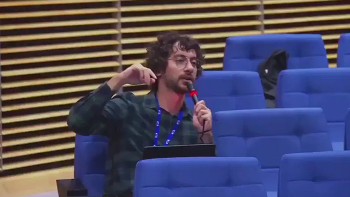 Novinar dobio otkaz jer je postavio 'neugodno' pitanje o Izraelu - featured image Novinar dobio otkaz jer je postavio 'neugodno' pitanje o Izraelu - featured image