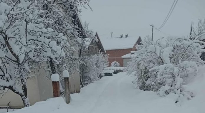 Općina u BiH u mraku: Sela odsječena od svijeta, nema struje ni telekomunikacija - featured image