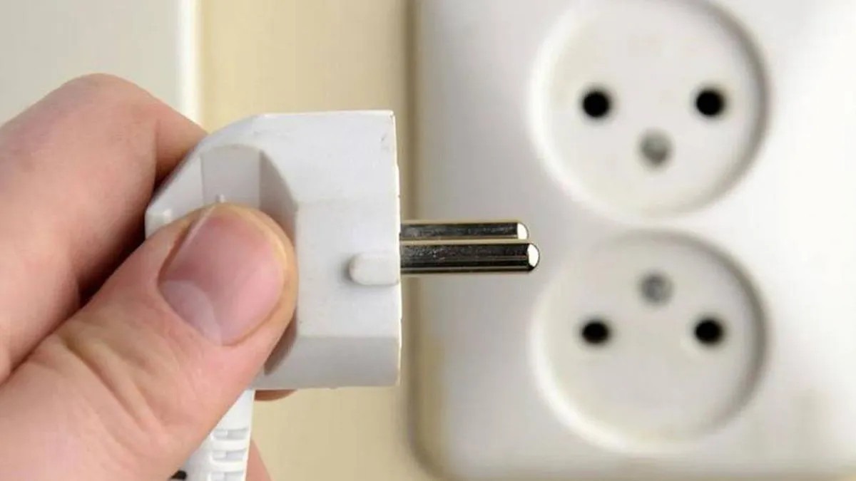 Kako smanjiti račune za struju: Donosimo četiri jednostavna trika - featured image