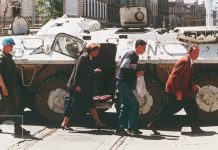 Svjedoci u predmetu “Sarajevo safari”: Mnogo je ljudi učestvovalo, zato se i zataškavalo Svjedoci u predmetu "Sarajevo safari": Mnogo je ljudi učestvovalo, zato se i zataškavalo - featured image