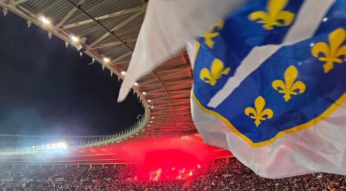 Šta je veći čin patriotizma – jedan čovjek koji izađe na izbore ili 30.000 ljudi na stadionu