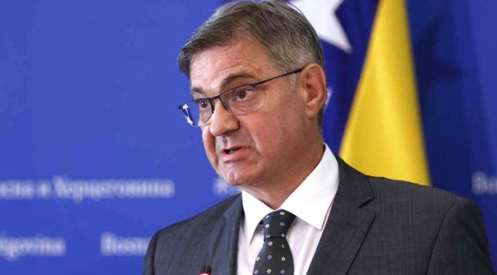 ZVIZDIĆ PALI ALARM: BiH suočena s ozbiljnom prijetnjom ZVIZDIĆ PALI ALARM: BiH suočena s ozbiljnom prijetnjom - featured image