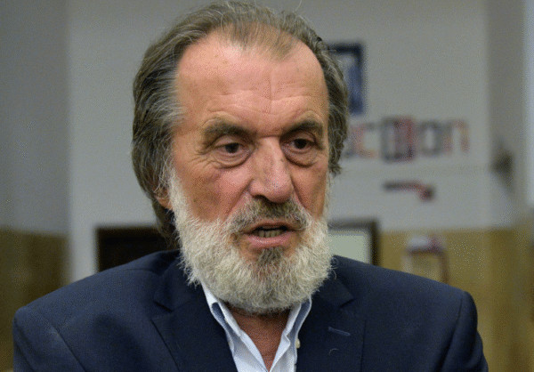 SARAJEVO SAFARI” Roman VUKA DRAŠKOVIĆA: Kako je srpski snajperista u Sarajevu ubio svog sina i ženu. - featured image SARAJEVO SAFARI” Roman VUKA DRAŠKOVIĆA: Kako je srpski snajperista u Sarajevu ubio svog sina i ženu. - featured image