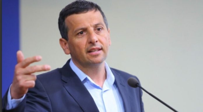 NEBOJŠA VUKANOVIĆ ŽESTOKO UZVRATIO STANIVUKOVIĆU: U priču uključio i Vučića NEBOJŠA VUKANOVIĆ ŽESTOKO UZVRATIO STANIVUKOVIĆU: U priču uključio i Vučića - featured image