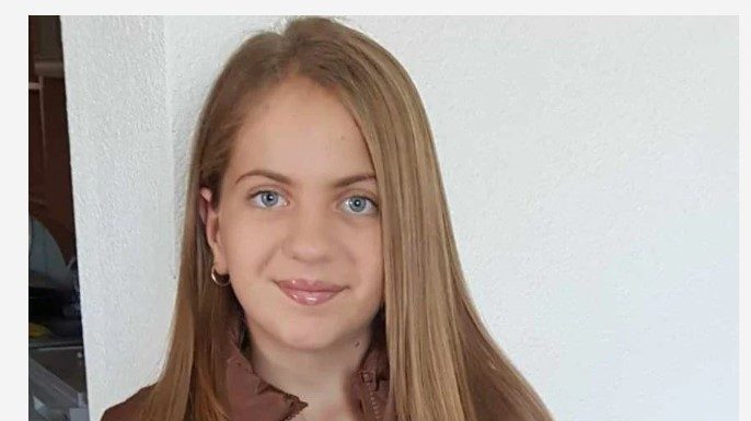 Pomozi.ba pokreće apel: Ajla (14) treba vašu pomoć za život bez bola