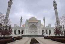 Džamija „Ponos muslimana“ u Rusiji privlači posjetioce svojom arhitekturom Džamija „Ponos muslimana“ u Rusiji privlači posjetioce svojom arhitekturom - featured image