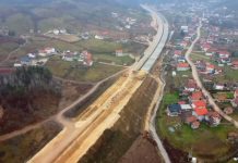 Snimak iz zraka: Pogledajte kako teku radovi na jednoj od najzahtjevnijih dionica na koridoru Vc Snimak iz zraka: Pogledajte kako teku radovi na jednoj od najzahtjevnijih dionica na koridoru Vc - featured image