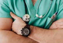 Jedan doktor na 2.200 pacijenata! Može li Federacija BiH zaustaviti slom zdravstva? Jedan doktor na 2.200 pacijenata! Može li Federacija BiH zaustaviti slom zdravstva? - featured image