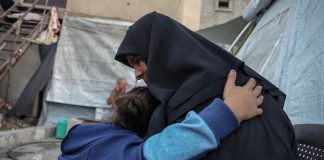 U krugu bolnice u Gazi otkrivena grobnica, pretpostavlja se da se u njoj nalazi oko 300 tijela - featured image