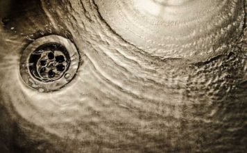 Riješite se neugodnih mirisa za par minuta: Dovoljno je da ovo prospete u sudoper Riješite se neugodnih mirisa za par minuta: Dovoljno je da ovo prospete u sudoper - featured image