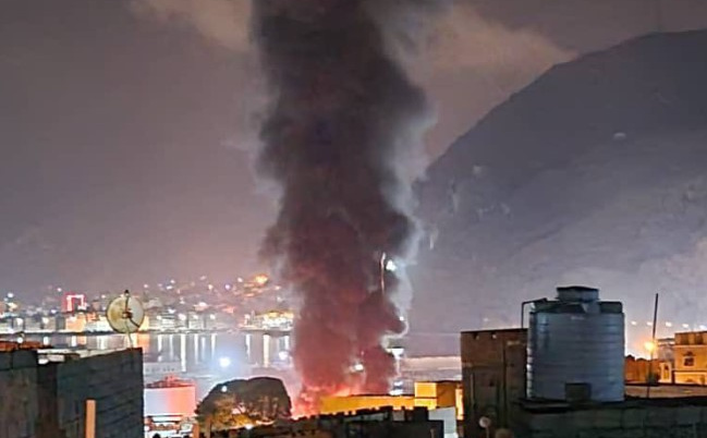 Saudijska Arabija izvela napad na luku Mukalla u Jemenu - featured image Saudijska Arabija izvela napad na luku Mukalla u Jemenu - featured image