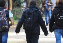 Smanjio se broj učenika u osnovnim školama u FBiH: Gdje je najviše, a gdje najmanje upisanih? Smanjio se broj učenika u osnovnim školama u FBiH: Gdje je najviše, a gdje najmanje upisanih? - featured image
