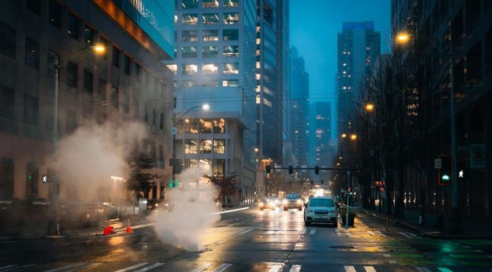 Panika u Washingtonu: Naređena evakuacija 100.000 osoba zbog mogućih poplava Panika u Washingtonu: Naređena evakuacija 100.000 osoba zbog mogućih poplava - featured image