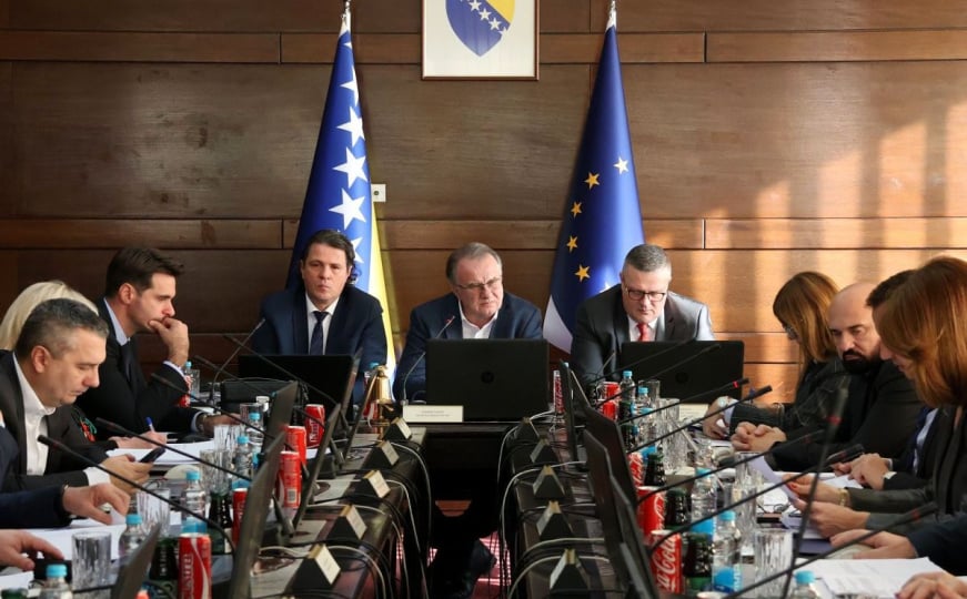 Velike promjene za borce u FBiH: Vlada mijenja tri zakona, penzije se usklađuju s novim PIO - featured image Velike promjene za borce u FBiH: Vlada mijenja tri zakona, penzije se usklađuju s novim PIO - featured image