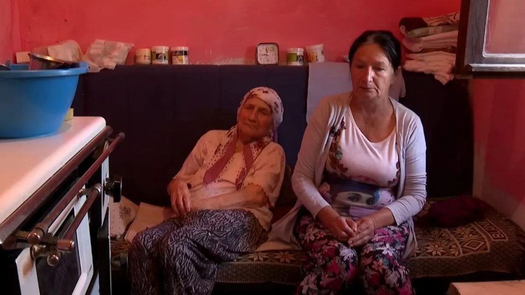 Dok drugi žive, ona preživljava: Žena koja nikad sebi ništa novo nije kupila - featured image Dok drugi žive, ona preživljava: Žena koja nikad sebi ništa novo nije kupila - featured image