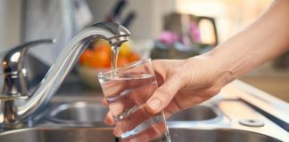 Otvorio kovertu i frapirao se: Vlasnik kafića dobio račun za vodu, dužan je 14.700 eura - featured image