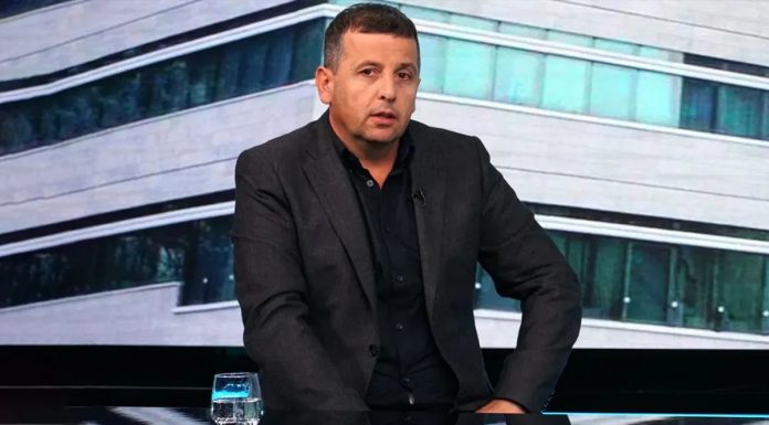 Vukanović razotkrio Dodika i Stanivukovića: Maske su pale, sve su dogovorili na tajnom sastanku Vukanović razotkrio Dodika i Stanivukovića: Maske su pale, sve su dogovorili na tajnom sastanku - featured image