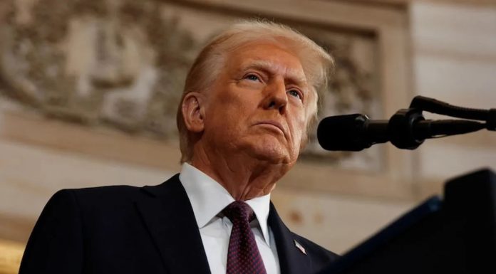 Trumpov novi uslov za mir: Iran mora platiti naknadu ‘za 50 godina štete’ Još sedam zemalja prihvatilo poziv u Trumpov Odbor za mir, među njima i Turska - content image