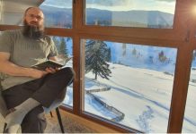 ELVEDIN PEZIĆ O KRITIKAMA ZBOG BORAVKA NA VLAŠIĆU: “Otkud mu pare?”