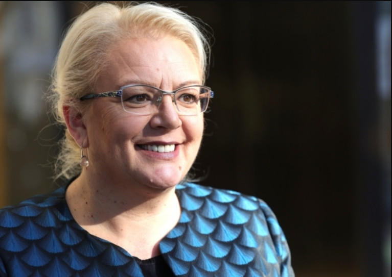 IMA SE, MOŽE SE: Bradara predvodi listu, evo kolike su mjesečne plate federalnih funkcionera - featured image IMA SE, MOŽE SE: Bradara predvodi listu, evo kolike su mjesečne plate federalnih funkcionera - featured image