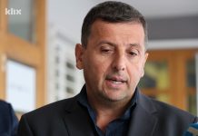 Vukanović nakon izbora: Dodik i Karan su bili tužni kao na sahrani, ne bi bili smrknuti da su pobijedili Vukanović nakon izbora: Dodik i Karan su bili tužni kao na sahrani, ne bi bili smrknuti da su pobijedili - featured image