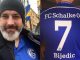 Schalke ima vjernog navijača u BiH: “Sin mi je zaplakao zbog Džeke, a i meni je malo falilo” Schalke ima vjernog navijača u BiH: "Sin mi je zaplakao zbog Džeke, a i meni je malo falilo" - featured image