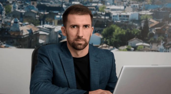 Još se ne stidi ‘pohvaliti’: Dječiji doplatak veći za 5 KM Još se ne stidi 'pohvaliti': Dječiji doplatak veći za 5 KM - featured image