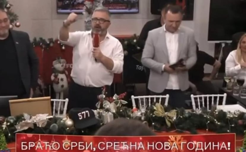 Sramotno: U Crnoj Gori emitiran novogodišnji program Informera. Ratne zločince nazivali herojima - featured image Sramotno: U Crnoj Gori emitiran novogodišnji program Informera. Ratne zločince nazivali herojima - featured image