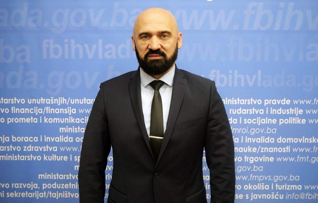 Ekskluzivno RTV Zenica: Ramo Isak kandidat za člana Predsjedništva BiH - featured image