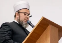 Napad na bh. imama u Melburnu: Vrijeđali njega i suprugu, te presjekli put i izbacili s ceste