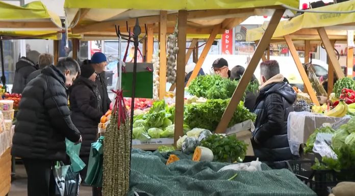 Imam osjećaj da januar traje 90 dana! Tužna svakodnevica bh. građana Imam osjećaj da januar traje 90 dana! Tužna svakodnevica bh. građana - featured image