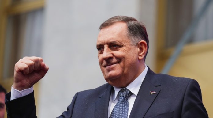 EKSKLUZIVNO: Snimak Dodika koji ruši internet, opoziciji poručio sve! EKSKLUZIVNO: Snimak Dodika koji ruši internet, opoziciji poručio sve! - featured image