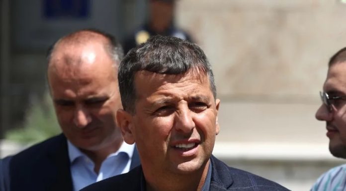 NOVI SLUČAJ U REPUBLICI SRPSKOJ: Vukanović otkrio ko je uhapšeni sin političara NOVI SLUČAJ U REPUBLICI SRPSKOJ: Vukanović otkrio ko je uhapšeni sin političara - featured image