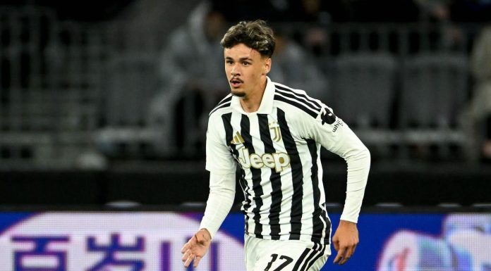 ITALIJANI ODUŠEVLJENI ALAJBEGOVIĆEM: Bosanac odmah dobio jednu od NAJBOLJIH ocjena u Juventusu! ITALIJANI ODUŠEVLJENI ALAJBEGOVIĆEM: Bosanac odmah dobio jednu od NAJBOLJIH ocjena u Juventusu! - featured image